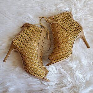 C Est. 1946 Women's Tan Weave Open Toe Lace Up Ankle Bootie SZ 9W